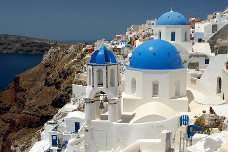 Santorini 6 hours Day tour and Lunch