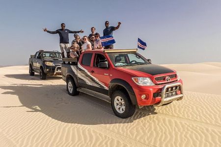4WD Boa Vista group day tour south and north with sandboarding