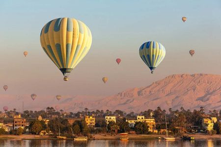  Sunrise Hot Air Balloon Rides in Luxor