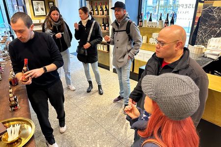 Milan Gourmet Food Tour and Sightseeing with Local Guide