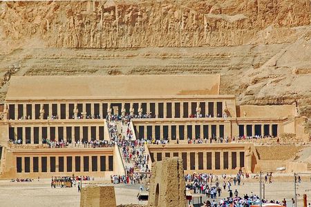 Full Day Tour to East and West Banks of Luxor
