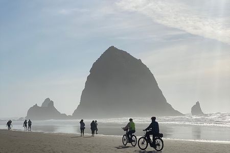 Cannon Beach Hiking Tour on the Oregon Coast