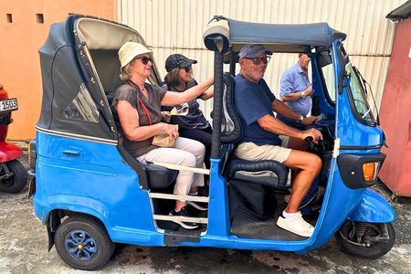 TuK TuK COLOMBO CITY TOUR