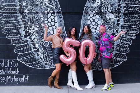 Nashville Photoshoot Experience in the Gulch