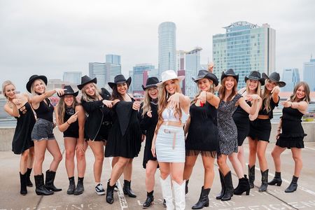 Private Bachelorette and Birthday Photoshoot Experience 