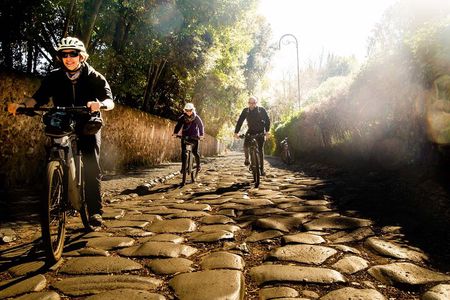 Appian Aqueducts eBike Tour (Catacombs & Brunch Option)
