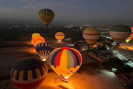 Hot air balloon ride in Luxor with hotel delivery service