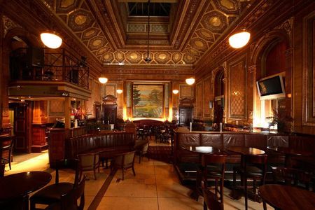 Newcastle Private Historic Pub Tour