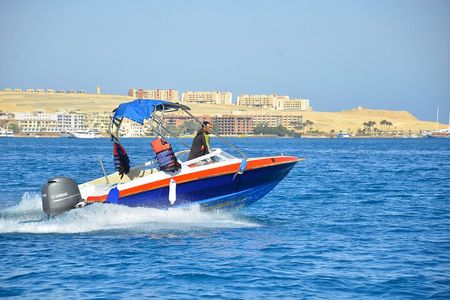 Dolphin House By Private Speed Boat & Drinks & Transfer-Hurghada
