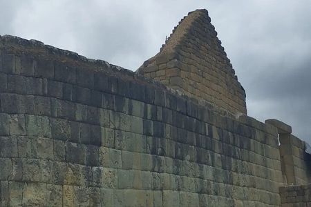 Ingapirca Private Tour in a Preserved Inca Ruins in Ecuador