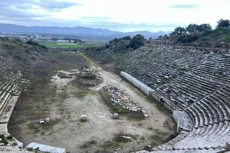 Kusadasi Day Trips Magnesia, Train Museum Turkish Bath Private 