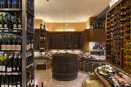 Wine Tasting & Lunch in Florence city centre

