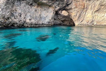 Private Boat Charter Blue Lagoon Crystal Lagoon and Comino