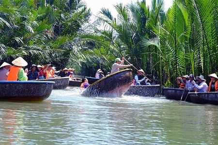 Hoi An: Lantern Making and Basket Boat Tour 