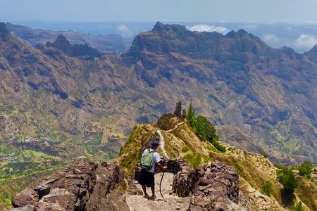 Top Way to See São Vicente & Santo Antão: Car, Ferry & Guide