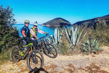 E-bike Experience • Tour of Portoferraio by e-bike