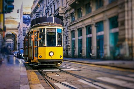 Milan Highlights by Vintage Tram Guided Tour
