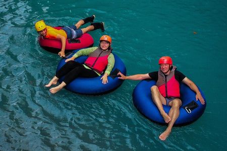 Tubing Río Celeste: Adventure Experiences in Nature