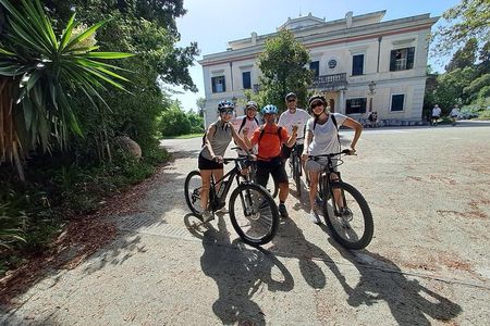 Private Sightseeing Tour in Corfu Town by Electric Mountain Bike