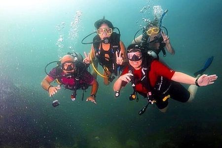 2 Hours Scuba Diving in Dubai