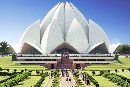 From Delhi : 3 Day Private Luxury Golden Triangle Tour By Car