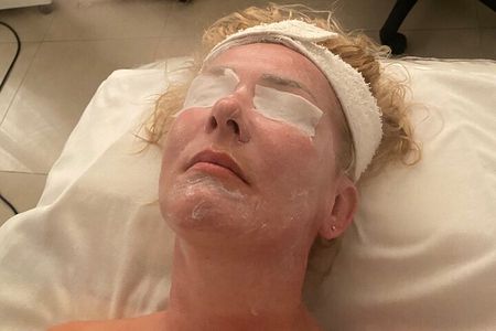 Korean Facial For Glass Skin 60 min (all skin types 10-14 steps)