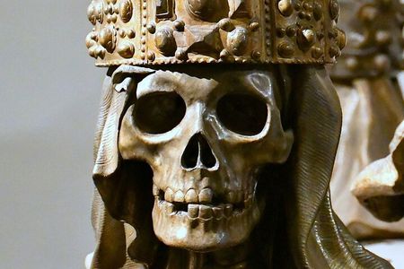 Capuchin Crypt to Iconic Rome Temple Pantheon Entry & Guided Tour