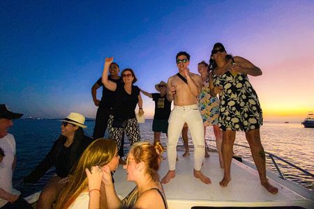 Boat Party in the Bay of Cartagena with Open Bar