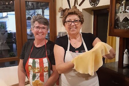 Traditional Farmhouse Cooking Experience in Lucca with Lunch or Dinner