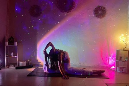 Yoga and holistic massage session in Playa del Carmen 