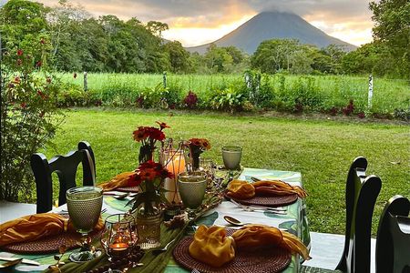 6 Course Tropical Rainforest Foodie Adventure