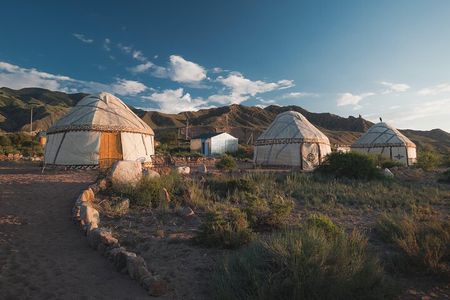 2 Days Issyk Kul Lake Canyons Horse Riding and Yurt Stay