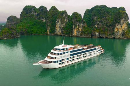 The most Luxury Day Cruise with transfer from Ha Noi & Drink 