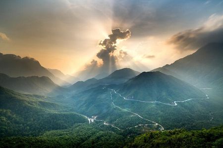 From Sapa: Adventure Tour To O Quy Ho & Trekking Sin Chai Village