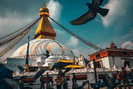 Golden Triangle (kathmandu-pokhara & Chitwan Tour)