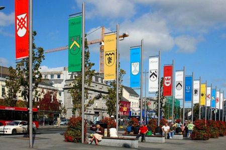 Galway Historic city Tour - 2.5hr Family & Friends Private groups