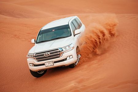 Desert Safari In Abu Dhabi With BBQ Dinner