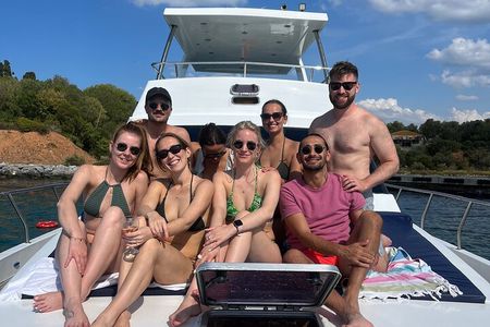 Private Sunset Yacht Voyage