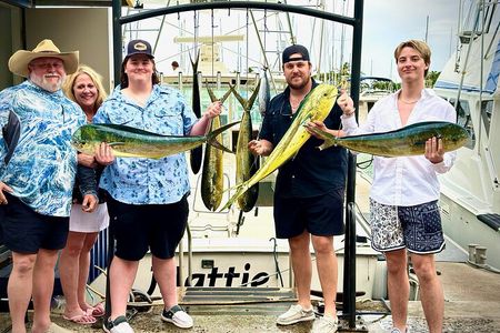 Deep Sea Fishing Charter in Waikiki, Hawaii
