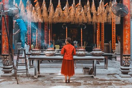 Saigon Chinatown Bike Tour-Hidden Alleys, History & Market Treats