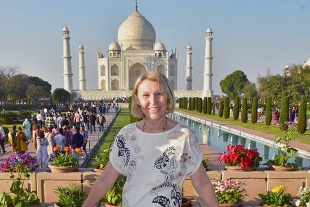 Skip The Line: Taj Mahal Sunrise Tour from - Delhi (All-Inclusive)