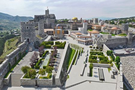 Full Day Guided Shared Tour in Vardzia, Rabati and Borjomi 