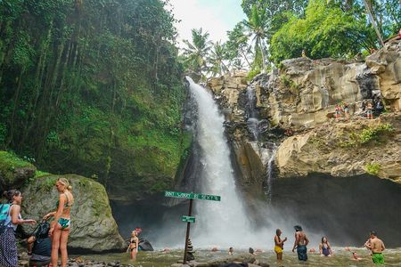 Full Day Private Tour to Ubud Waterfall and Uluwatu Sunset
