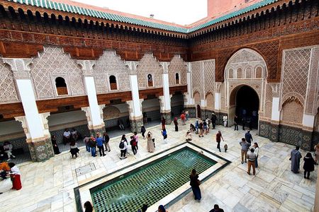 Best of Marrakech: Guided Bahia Palace & Ben Youssef Medrasa Tour