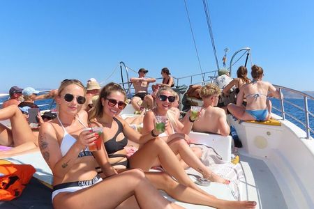 A Day's 3-Island Cruise Tour with Transfer