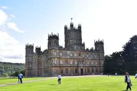 Private Downton Abbey Tour to Highclere Castle With Lunch Stop