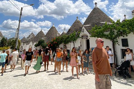Street food tour of Alberobello