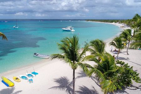 Excursion to Catalina Island and Snorkeling from Punta Cana