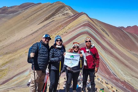 Rainbow Mountain Full Day Trek