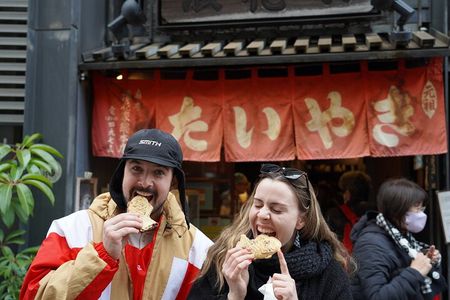 Tokyo Local Foodie Adventure near Roppongi